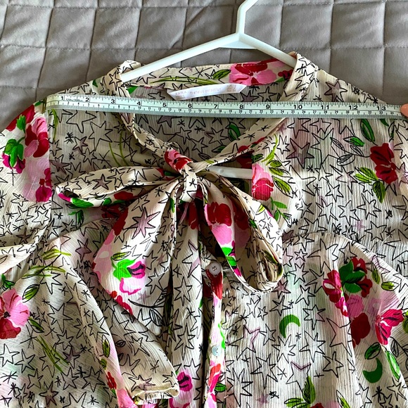 Zara Cream Pink Star Floral Print
Layered Bow Tie Long Sleeve - Picture 5 of 9